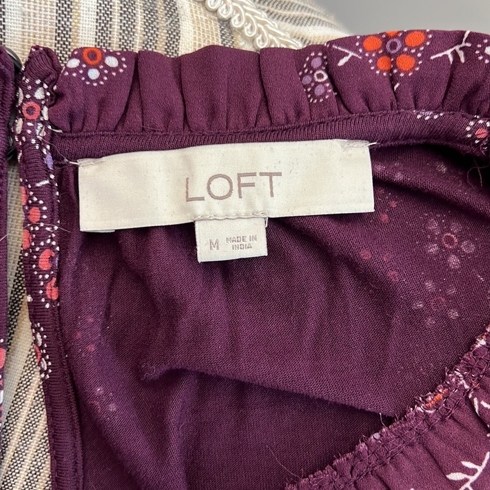 LOFT Ruffle Neck Sleeveless Mixed Media Shell - Medium - Picture 6 of 9